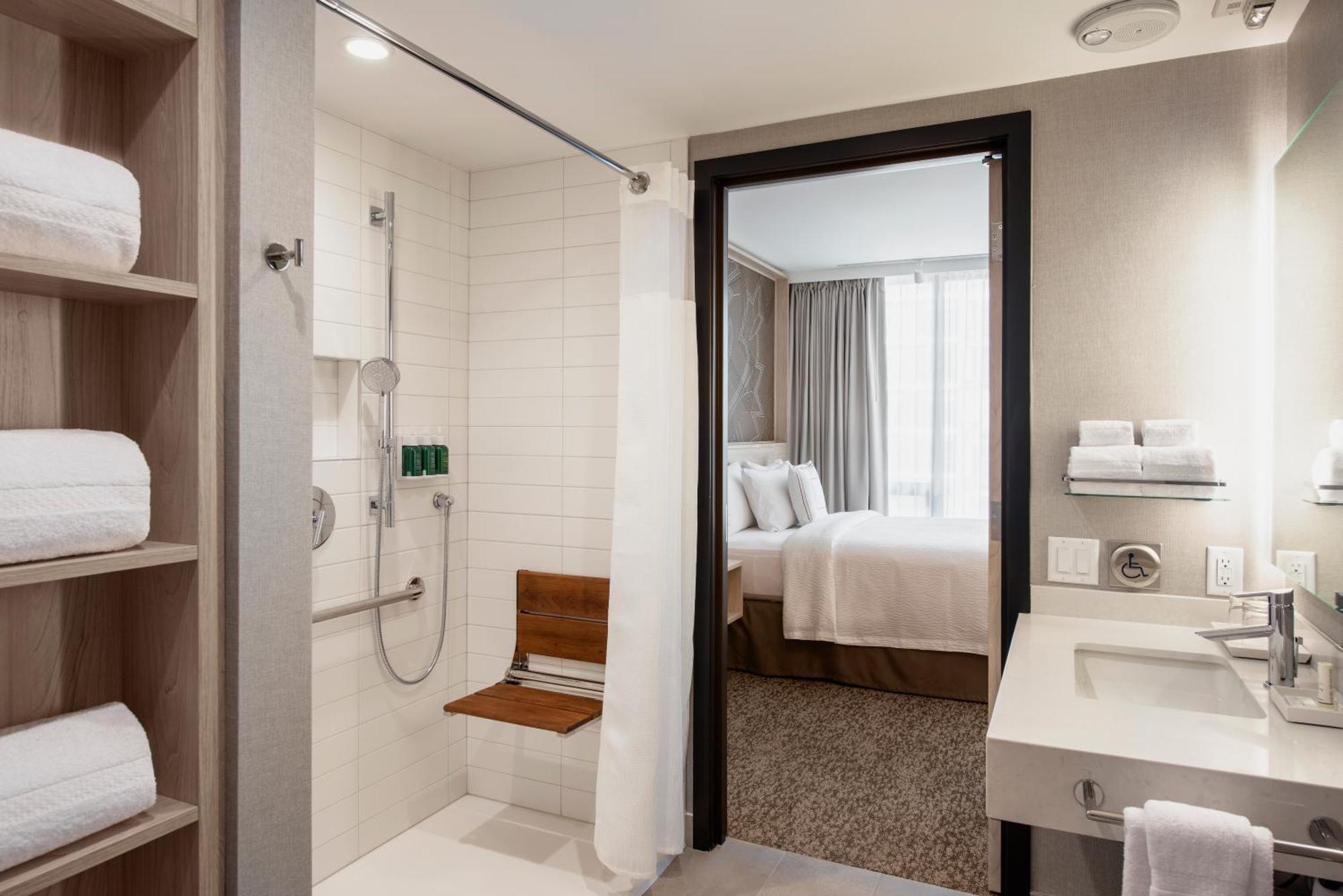 Residence Inn By Marriott Calgary Downtown/Beltline District Экстерьер фото
