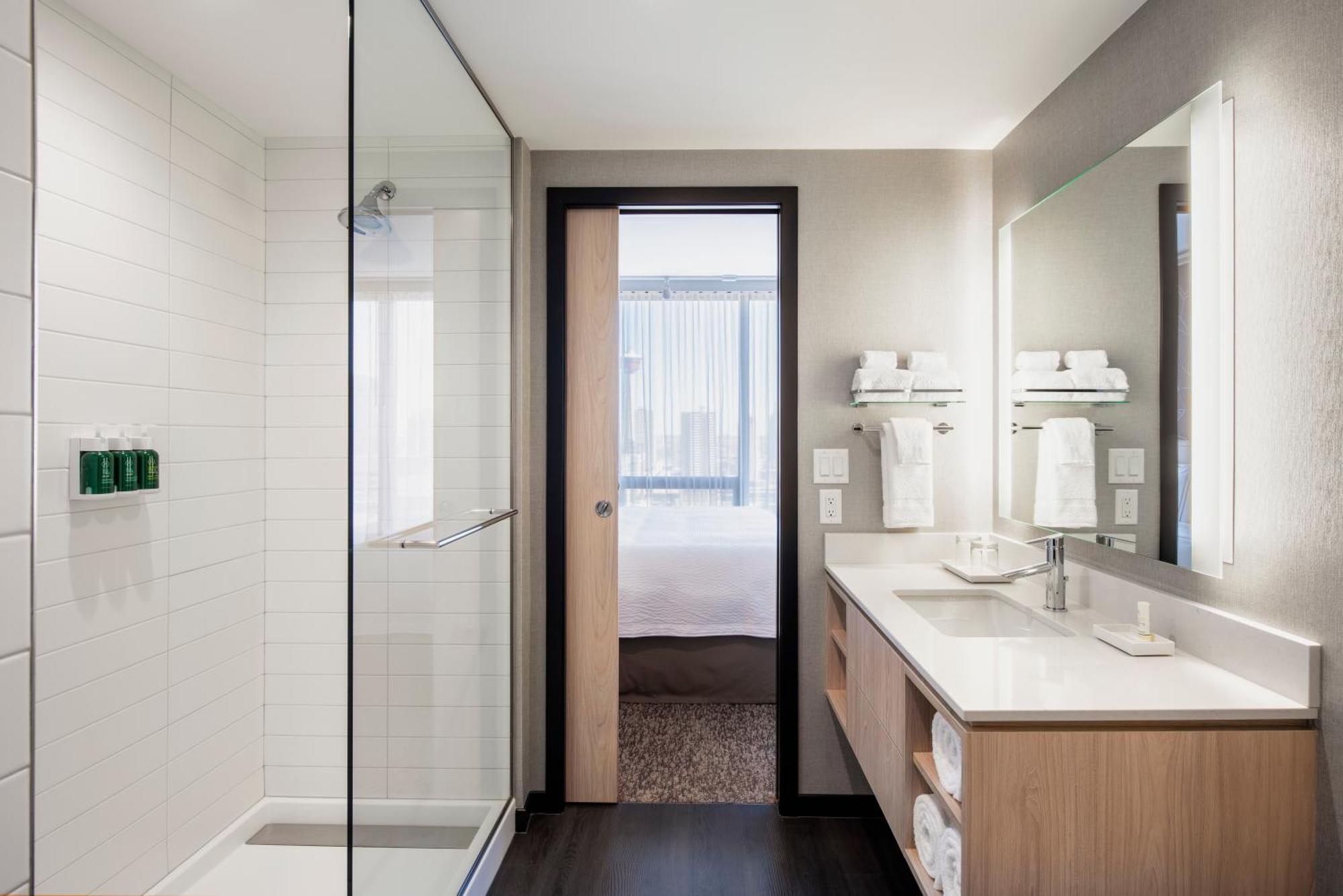 Residence Inn By Marriott Calgary Downtown/Beltline District Экстерьер фото