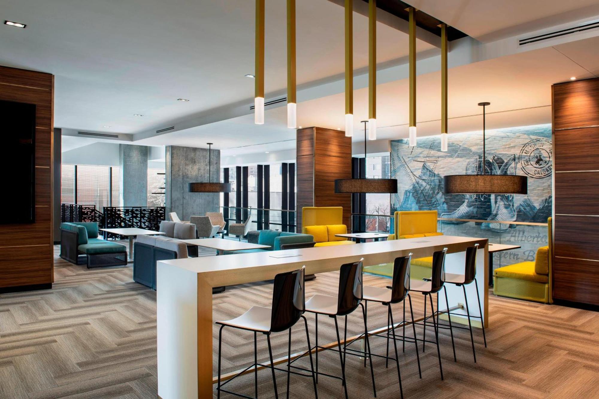 Residence Inn By Marriott Calgary Downtown/Beltline District Экстерьер фото